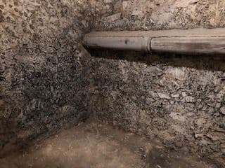 Cave de 4 m² Paris 75009 - parfaitement saine et sécurisée