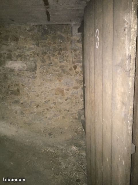 LOCATION CAVE 6.7 M2 , porte champerret Paris 17ème