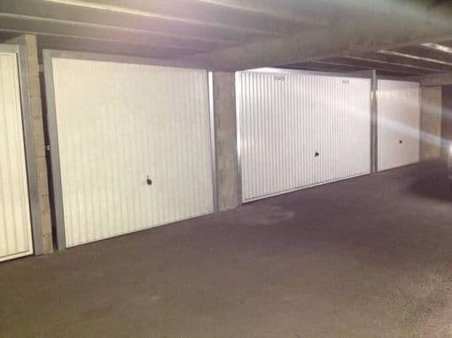 Boxe sécurisé dans résidence calme et surveillée