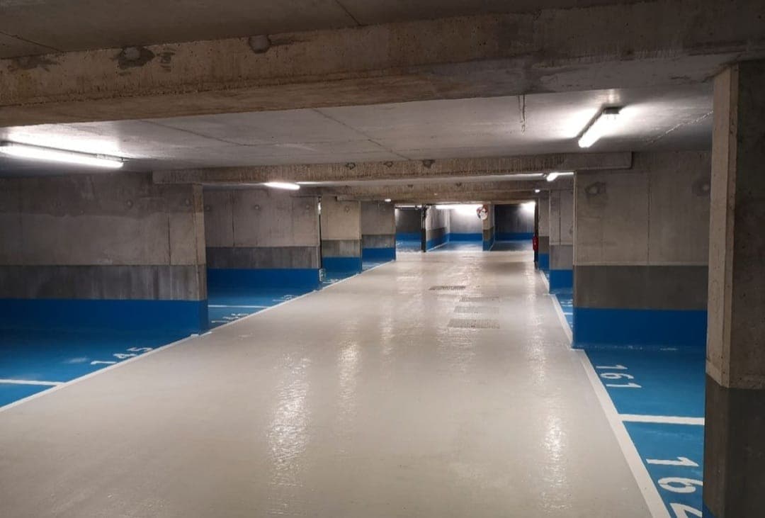 Box/garage à Suresnes écluse belvédère