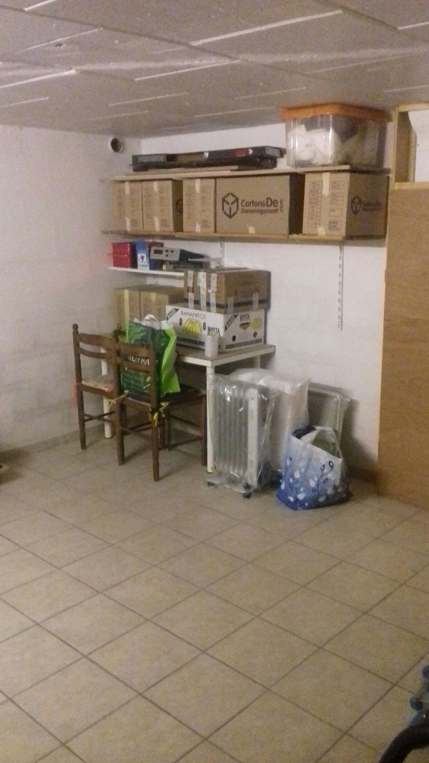 Piece Carelée pour Stockage