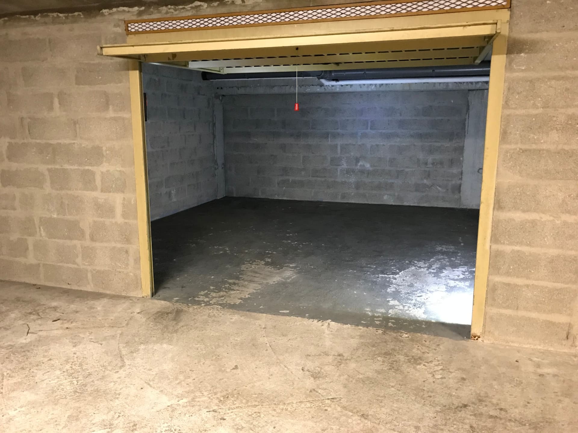 Box - Garde meuble sécurisé - 24 m2, Plessis Trévise (94420)