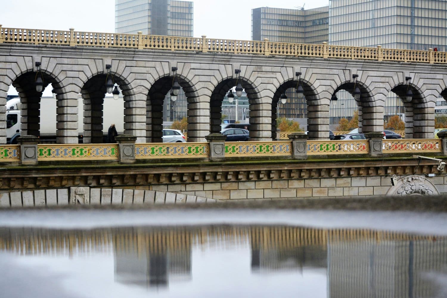 Pont de Bercy par temps gris
